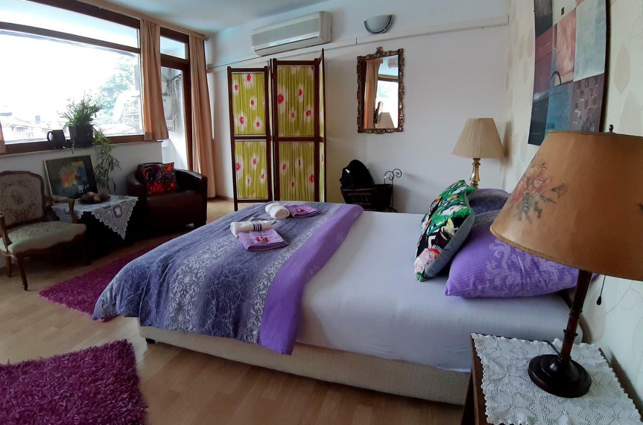 Hostel Pansion Lion SJJ Eksteriør bilde