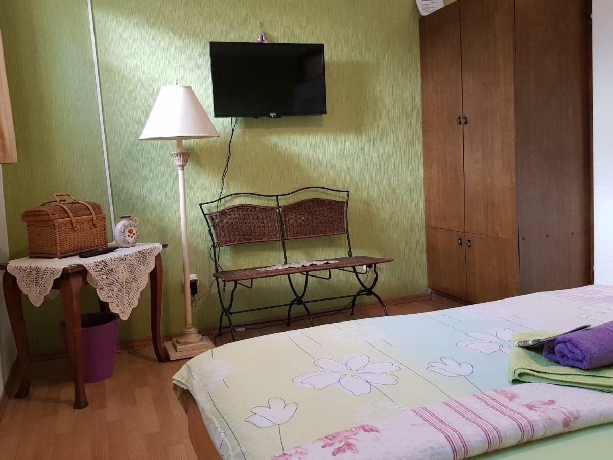 Hostel Pansion Lion SJJ Eksteriør bilde